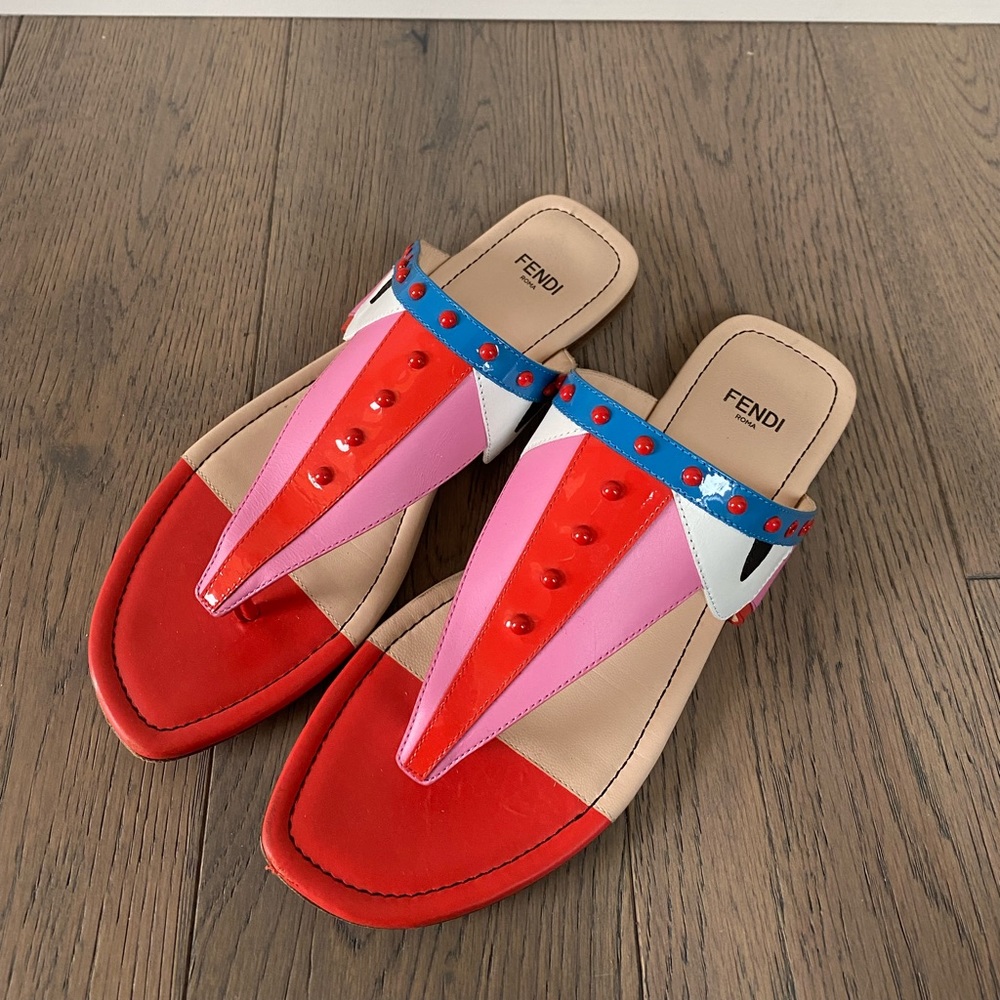 Fendi Sandal size it37.5